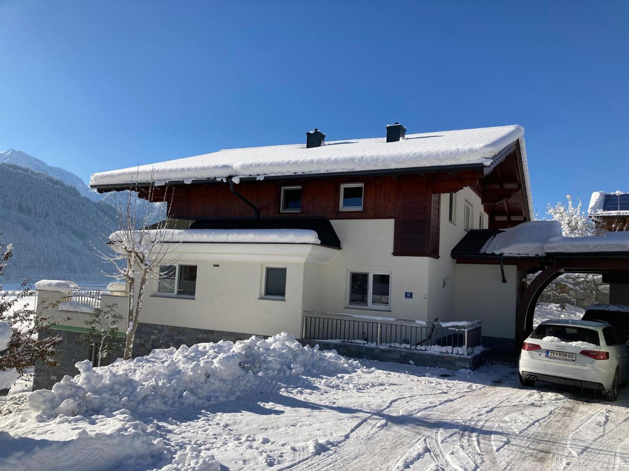 Holiday Apartment In Pinzgau With A Large Terrace Митерзил Екстериор снимка